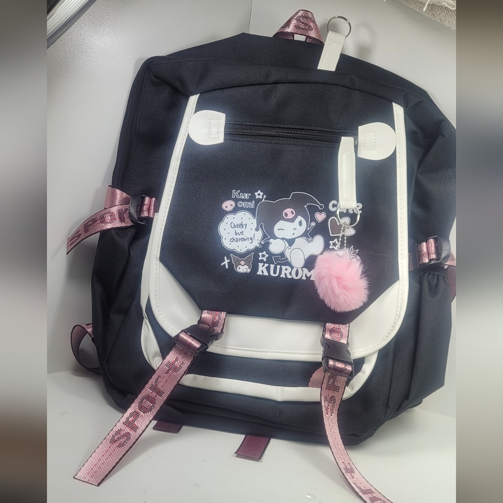 Kumori Black and White Backpack with Pink Accents Key chain and charger
